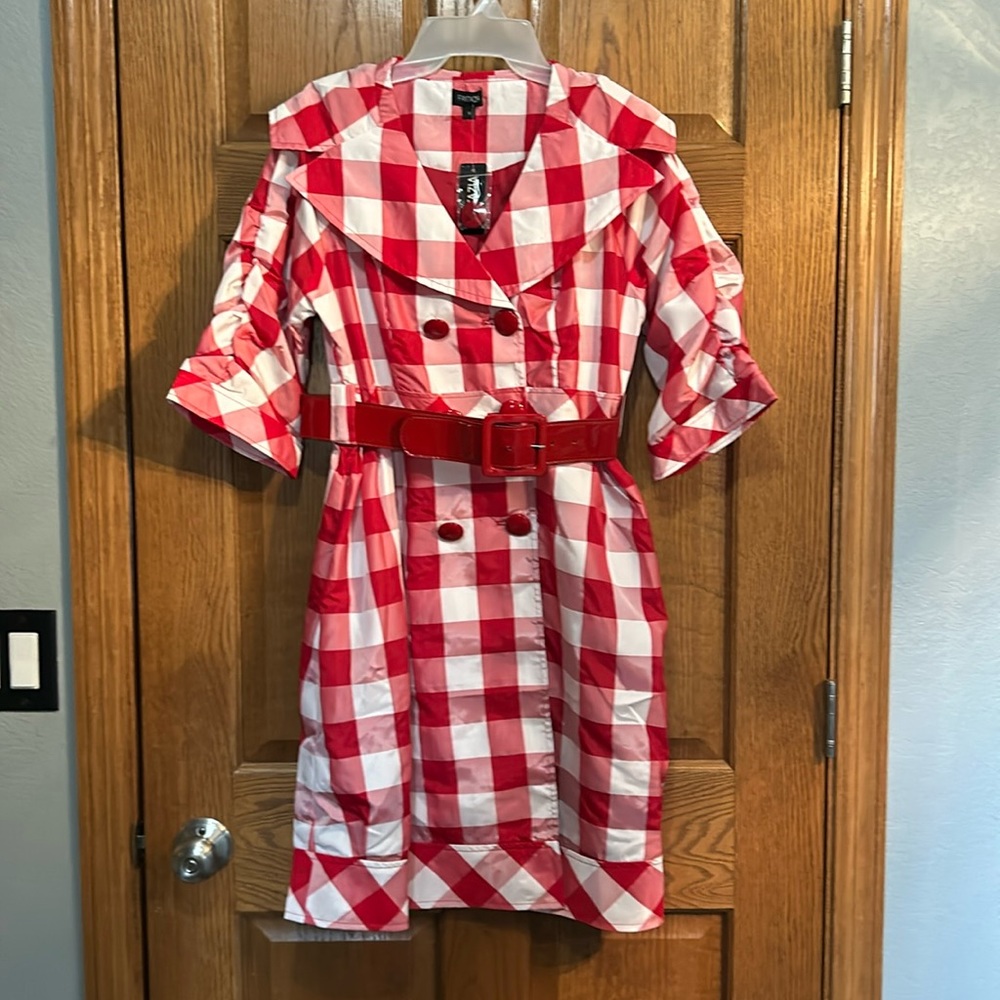Adorable jacket, sz S, red and white